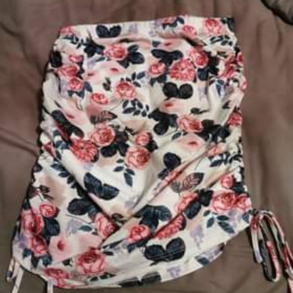 Flower Ruffle Skirt